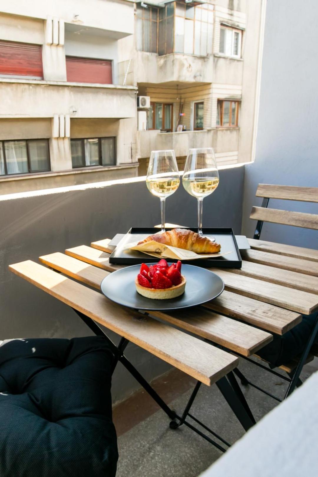 Heart Of The City - Cozy Apartments In Prime Location ブカレスト 部屋 写真