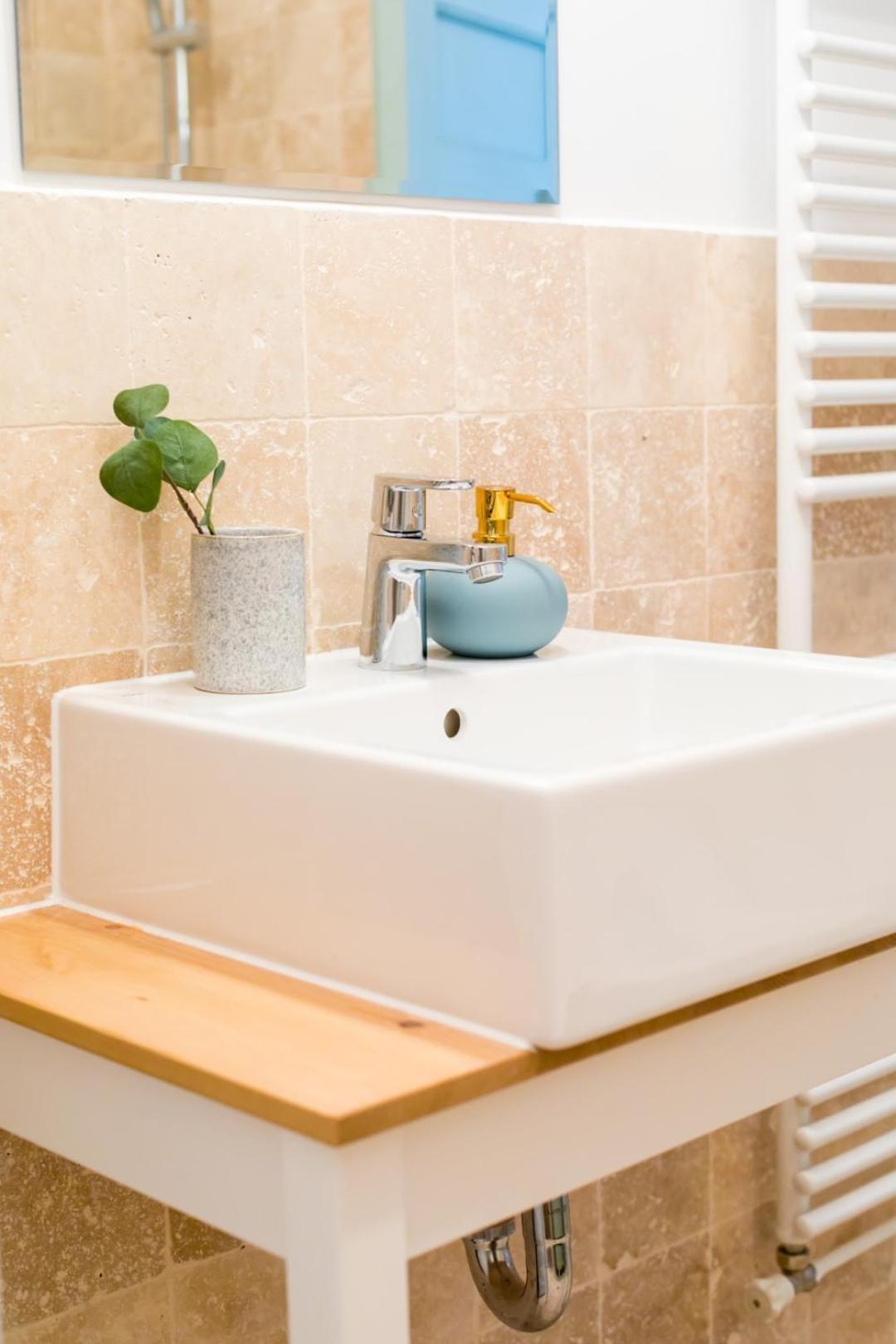 Heart Of The City - Cozy Apartments In Prime Location ブカレスト 部屋 写真