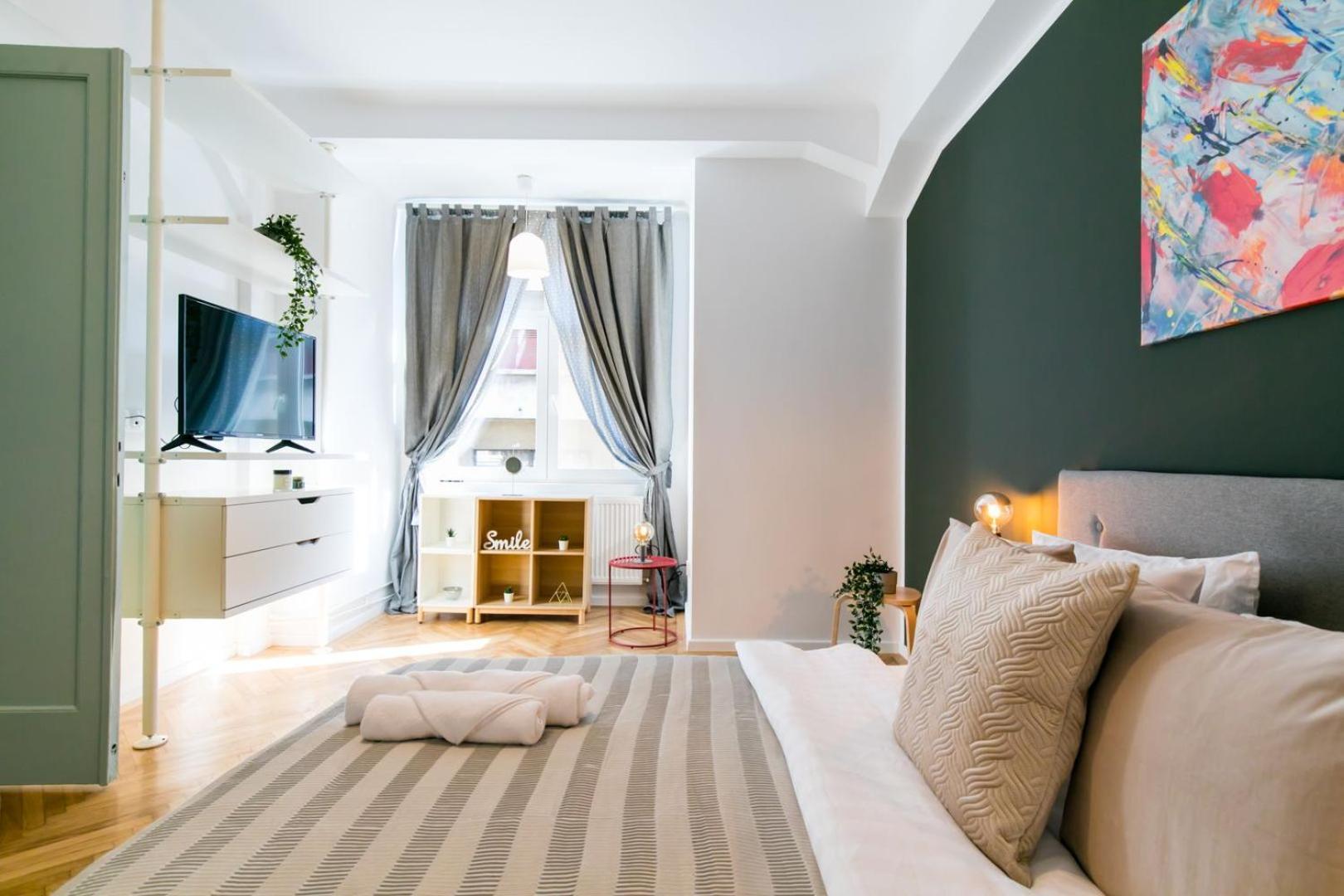 Heart Of The City - Cozy Apartments In Prime Location ブカレスト 部屋 写真