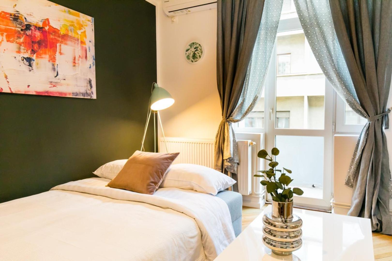 Heart Of The City - Cozy Apartments In Prime Location ブカレスト 部屋 写真